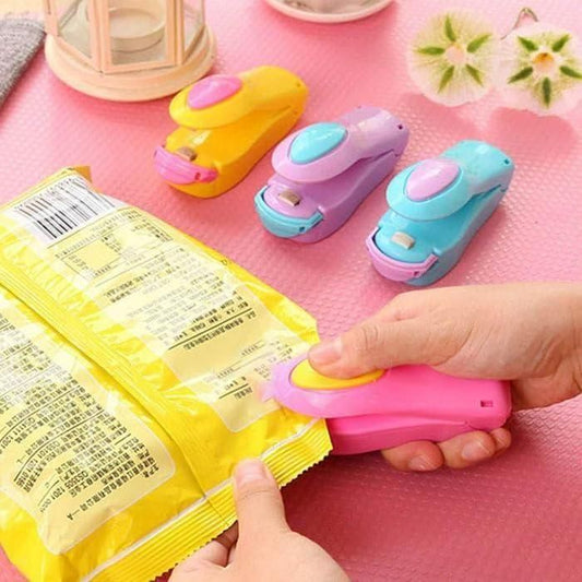 Battery-Operated Mini Sealing Machine